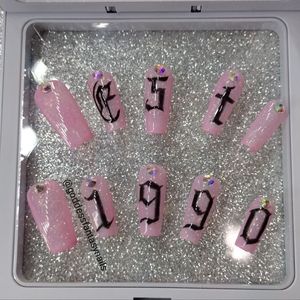 Est 1990 Jelly Pink Instant Nails